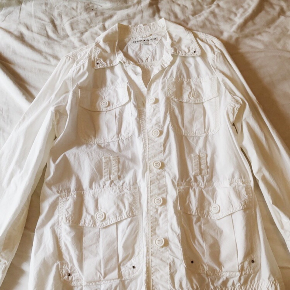 ⬇️PRICE⬇️ Tommy Hilfiger White Button Down